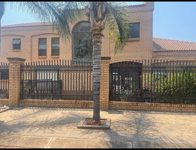6 BEDROOM HOUSE SOLD IN MONTANA PARK